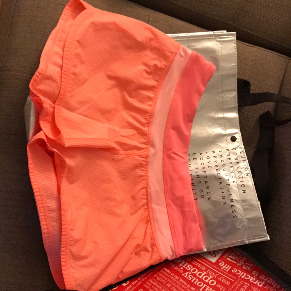 Lululemon short size 4